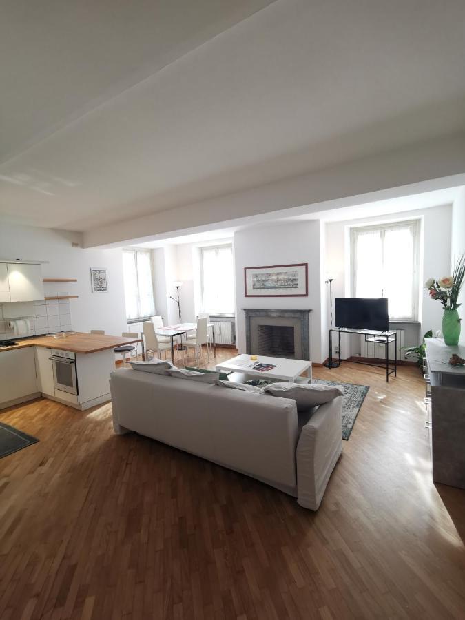 Parma Central Apartments ภายนอก รูปภาพ