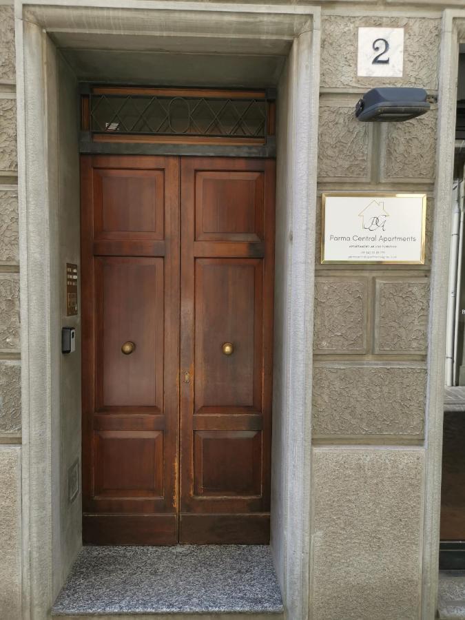 Parma Central Apartments ภายนอก รูปภาพ
