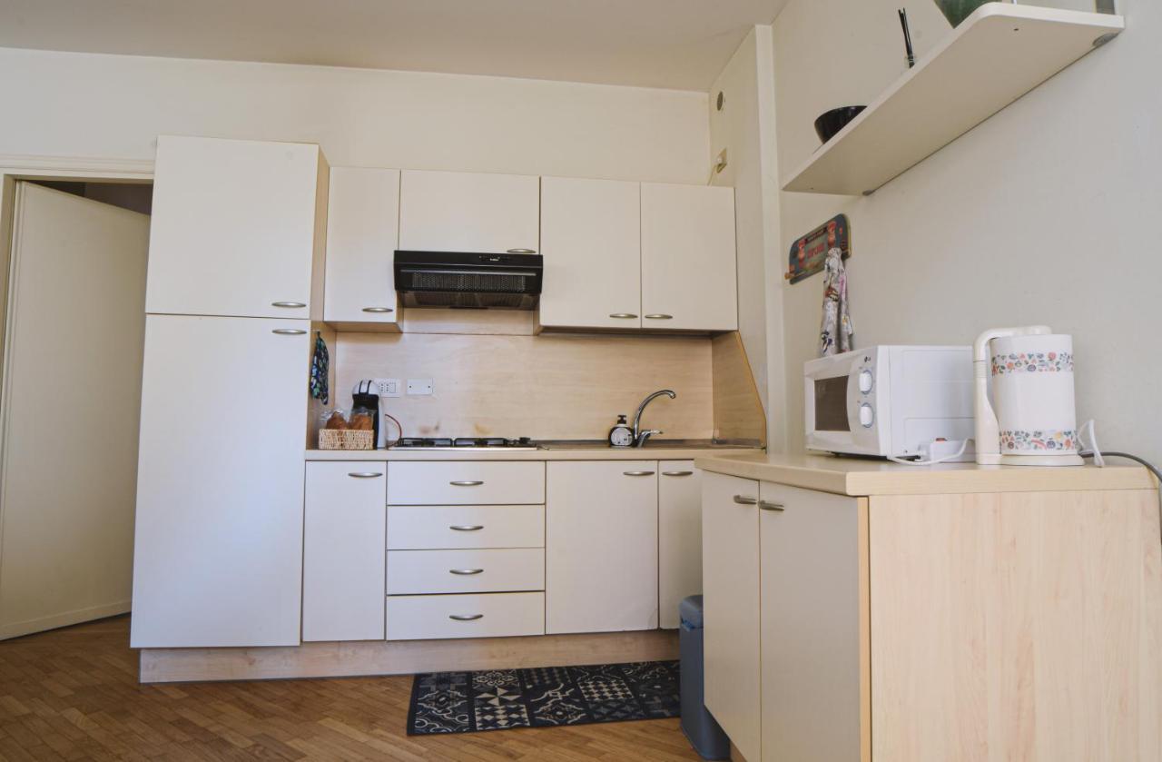 Parma Central Apartments ภายนอก รูปภาพ