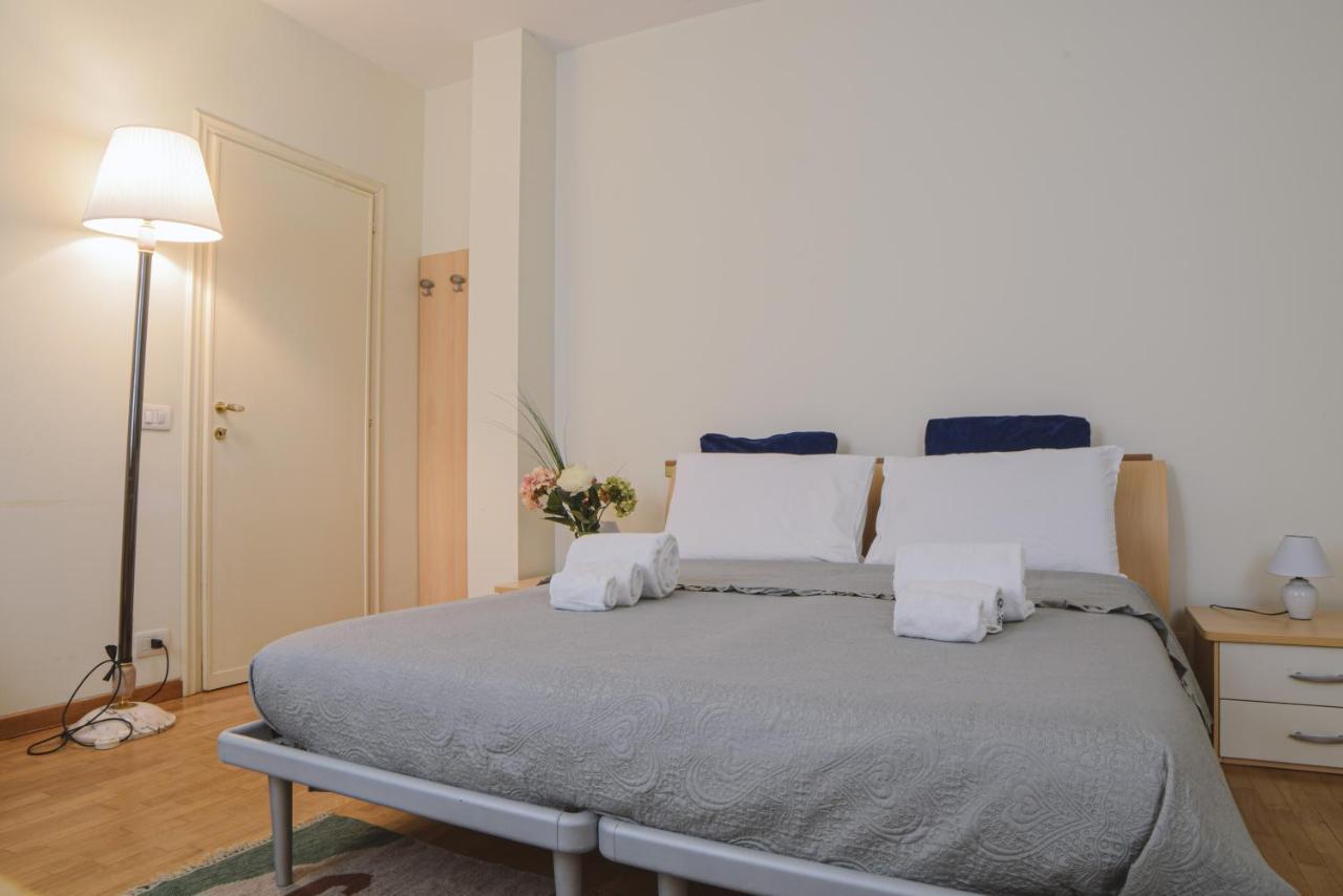 Parma Central Apartments ภายนอก รูปภาพ