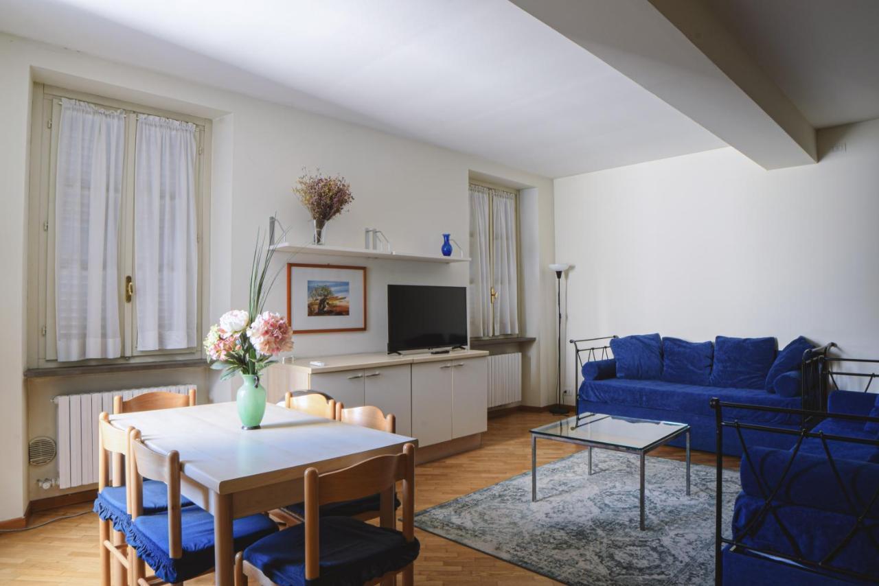 Parma Central Apartments ภายนอก รูปภาพ