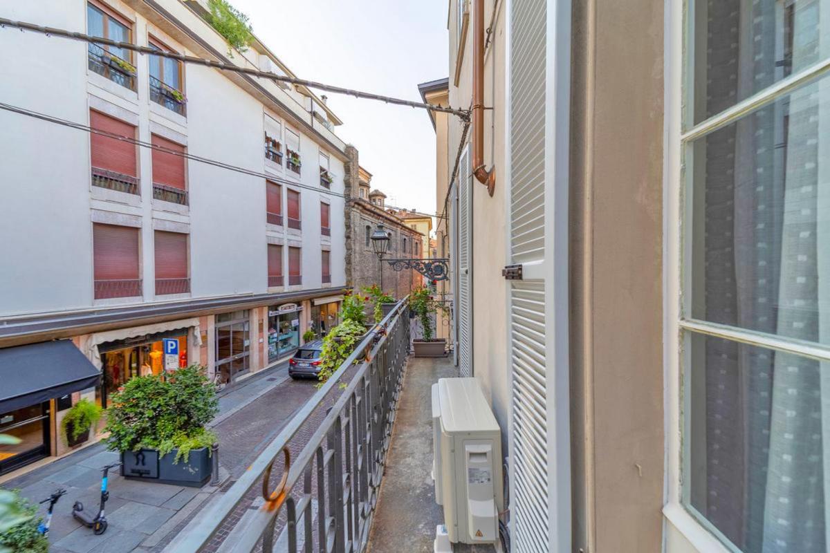 Parma Central Apartments ภายนอก รูปภาพ