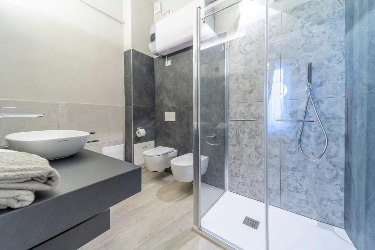 Parma Central Apartments ภายนอก รูปภาพ